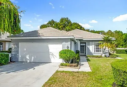 A single-family home in Port Saint Lucie, Florida